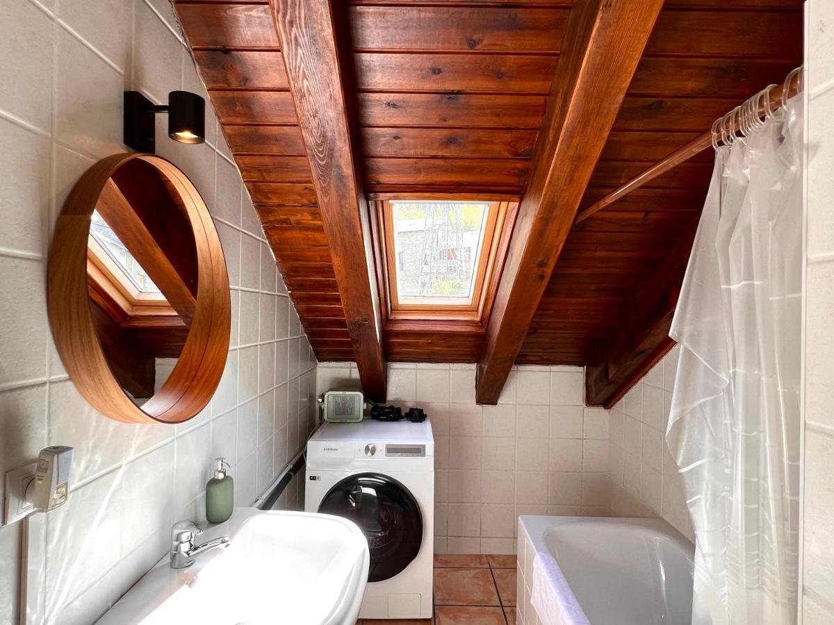 Duplex La Roca - L'Amfitriona Apartment Espot Ngoại thất bức ảnh